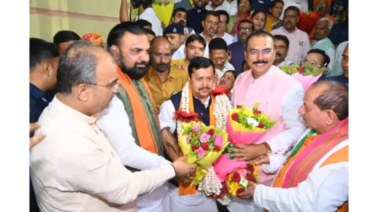 NDA ने 37 राज्यसभा सीटों में 22 पर कब्जा, विपक्ष सिमटा 15 पर