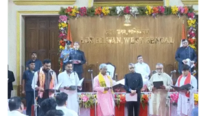 पश्चिम बंगाल में कैबिनेट विस्तार, 35 नए मंत्रियों ने ली शपथ; कुल संख्या 41 हुई
