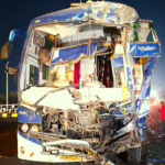 शाजापुर में NH-52 पर बस-ट्रक टक्कर: चालक की मौत, 18 मजदूर घायल