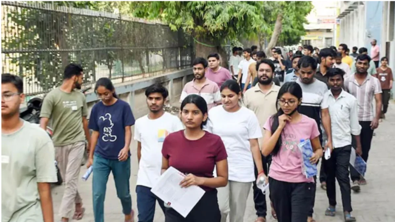 महाराष्ट्र TET पेपर लीक: परीक्षा स्थगित, कई लोग हिरासत में