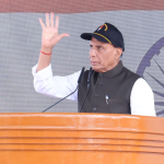 रक्षा मंत्री राजनाथ सिंह ने कारगिल विजय दिवस पर लद्दाख में शहीदों को श्रद्धांजलि अर्पित की