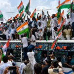 बिहार: छात्रों के मुद्दे पर RJD का जोरदार प्रदर्शन, तेजस्वी यादव हिरासत में