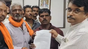 भोपाल: हलाली डैम के मछुआरों का भुगतान को लेकर प्रदर्शन