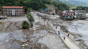 तिब्बत में 5 तीव्रता का भूकंप, नेपाल सीमा से 55 किमी दूर: बाढ़ के बाद नया झटका