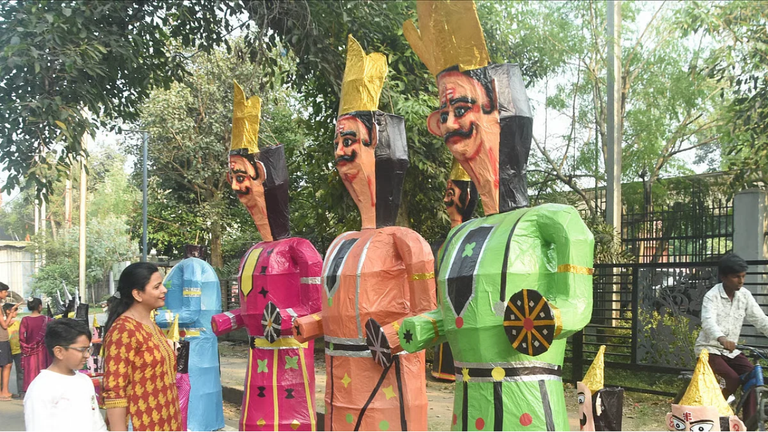 दशहरा 2026: इंदौर का सबसे ऊंचा रावण, भोपाल का 105 फीट पुतला जलेगा